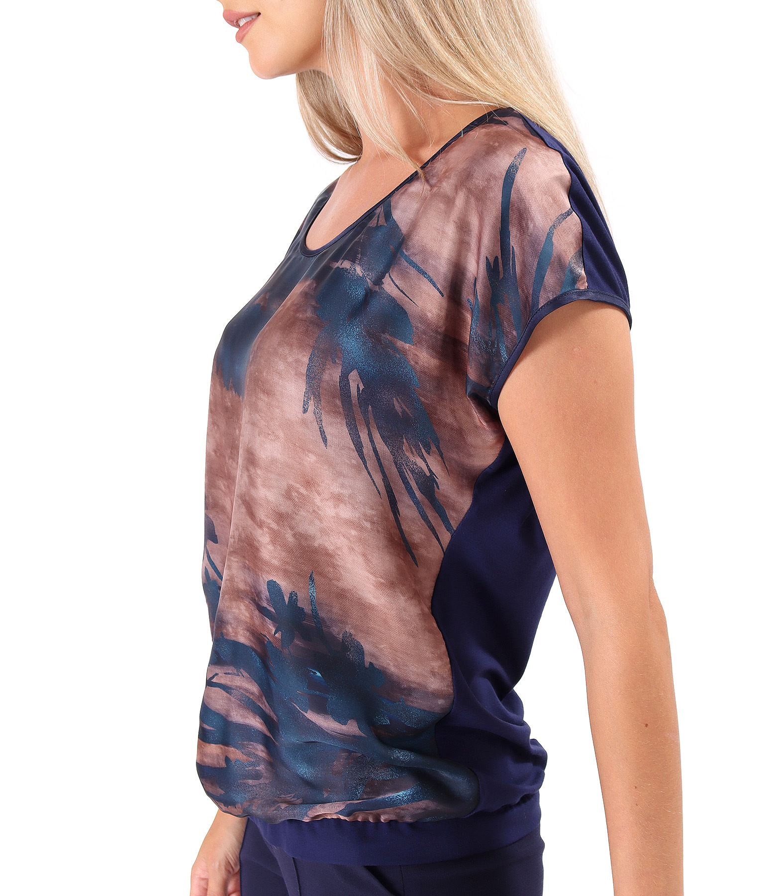 Casual blouse with front made of printed veil
