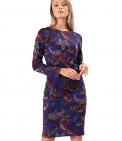Dress made of thick elastic jersey printed with paisley motifs