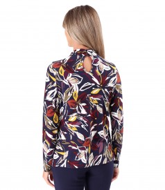 Elastich jersey blouse with pleats at the neckline