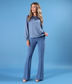 Elegant blouse made of satin-finish viscose