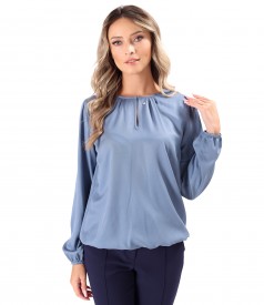 Elegant blouse made of satin-finish viscose