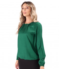 Elegant blouse made of satin-finish viscose