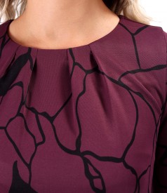 Viscose dress with pleats at the neckline