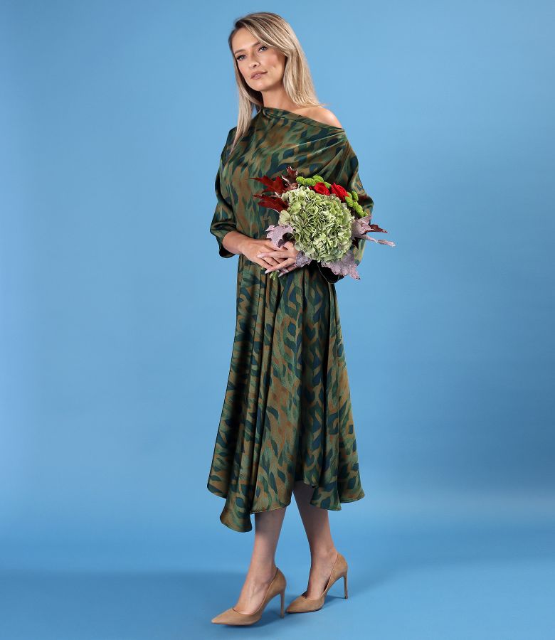 Midi dress printed with geometric motifs
